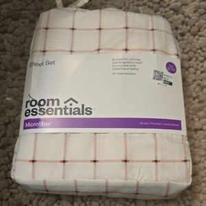 New Room Essentials Microfiber Sheet Set Cream‎ Orange Blue Twin/Twin XL